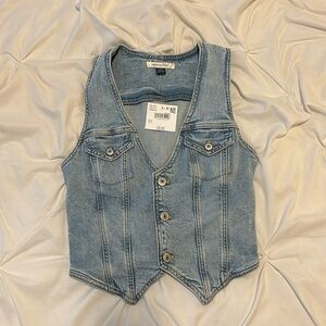 DENIM VEST